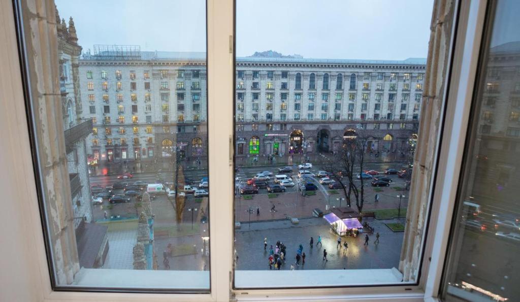 Khreshchatyk Apart Hotel 911 Kiev Bagian luar foto